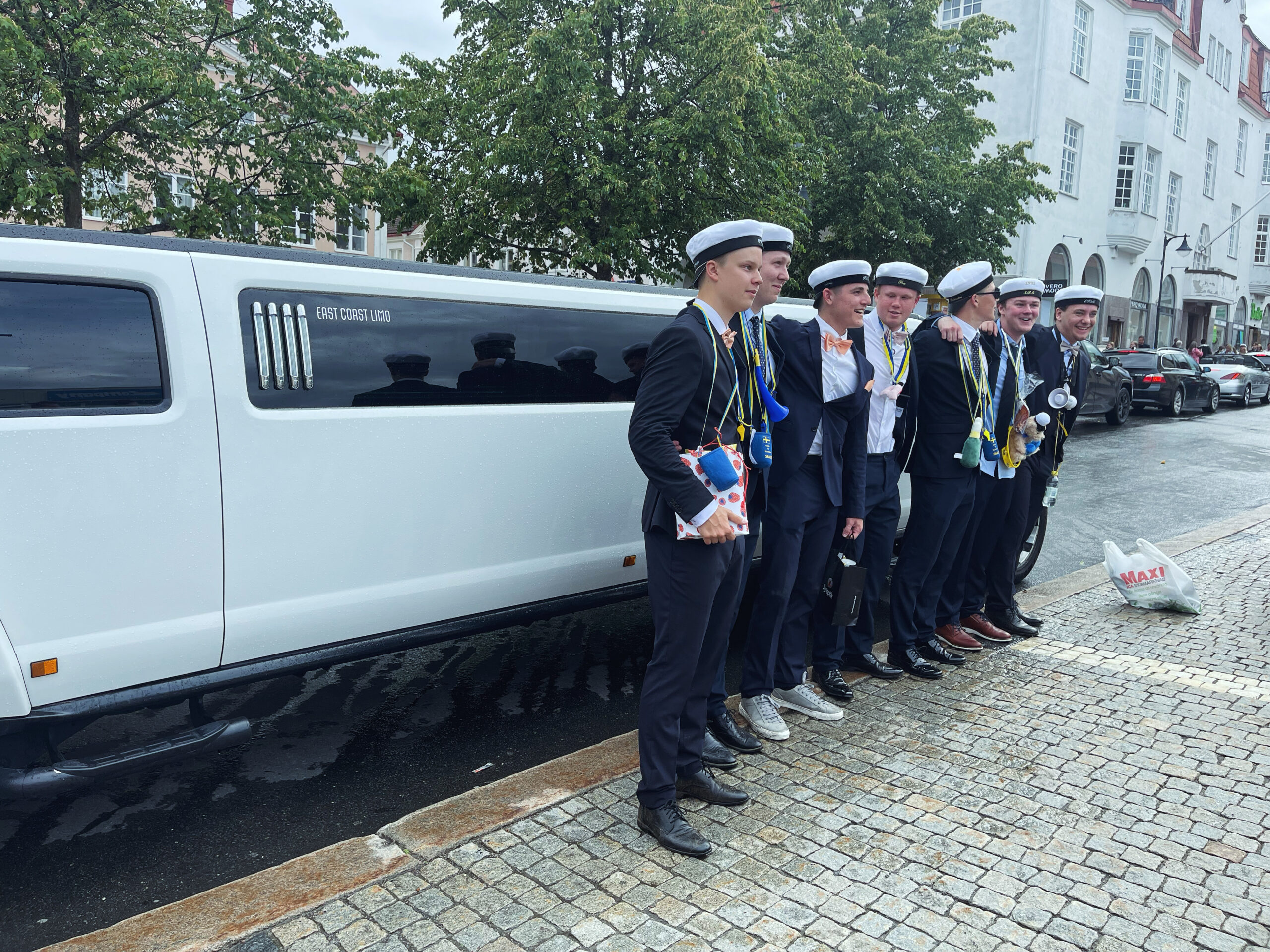 6CB06E24-47CC-4D61-BBBB-12F5304DB7F0