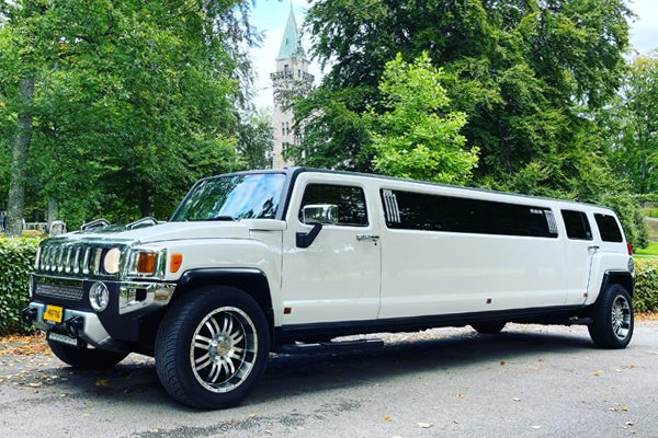 Hummer H3 limousine