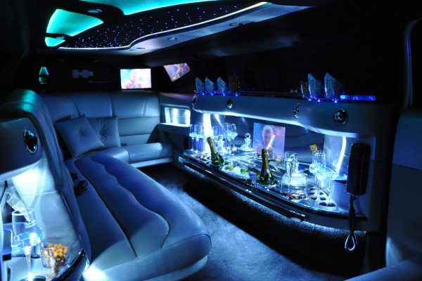 Hummer H3 limousine interiör