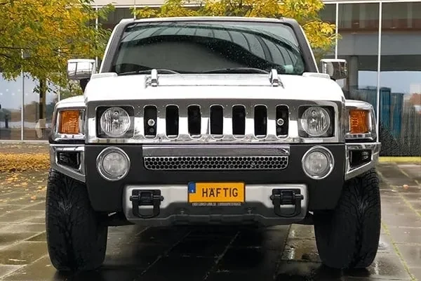 Hummer H3 limousine